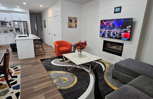 Calgary House | Family friendly