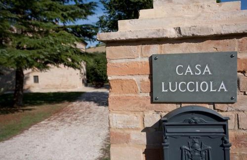 Mogliano Villa | Family friendly chic Italian farmhouse with pool