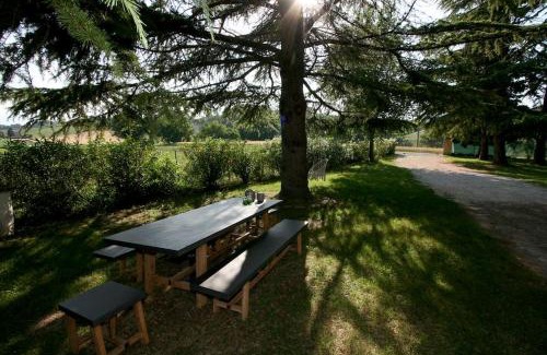Mogliano Villa | Family friendly chic Italian farmhouse with pool