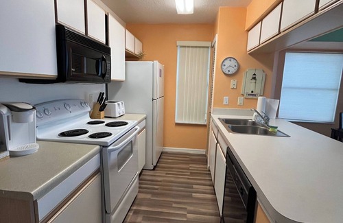 West Kissimmee Condo | Family friendly & Cozy 3-bedroom condo close to Disney