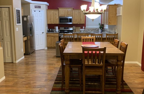 Ammon House | Family Friendly East Idaho Falls Home! 2 kings!