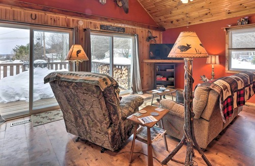 Pymatuning Central Cottage | Family-Friendly Espyville Cottage Near Lake!