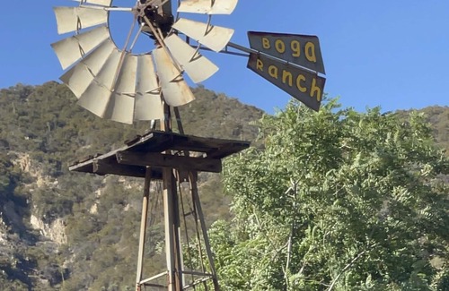Santa Clarita Other | Family Friendly Farmhouse!