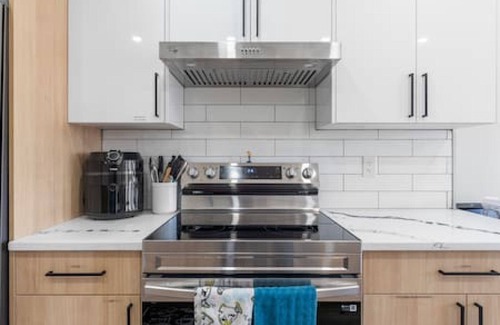 Calgary House | Family-Friendly Gem Near Everything