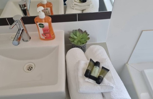 Kurunjang House | Family-friendly home in Melton VIC