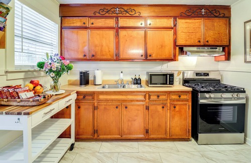 Jackson House | Family-Friendly Home in Jackson ~ 3 Mi to Stadium