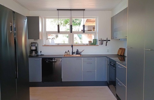 Aalbaek Villa | Family-friendly home near beach, forest, harbour