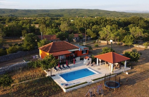 Gornje Planjane House | Family friendly house with a swimming pool Gornje Planjane, Zagora (K-19733)