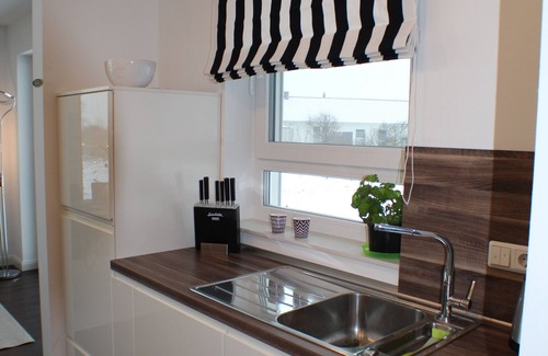 Trent Villa | Family-friendly lake view villa in a class of its own