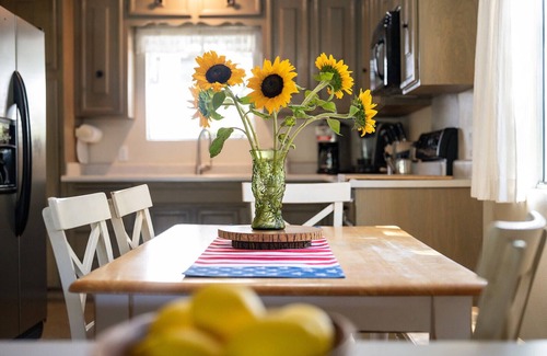 Bass Lake Cabin | Family-Friendly Lakefront Retreat; Private Dock & Beach-Walk to Pines Village
