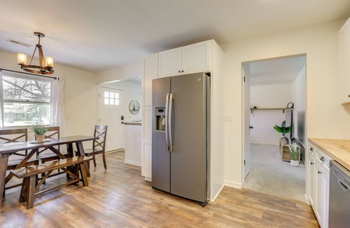 Lincoln House | Family-Friendly Lincoln Home w/Sandbox & Grill!