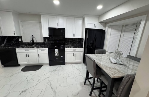 Birmingham House | Family-Friendly Luxury House Near City Center – Birmingham