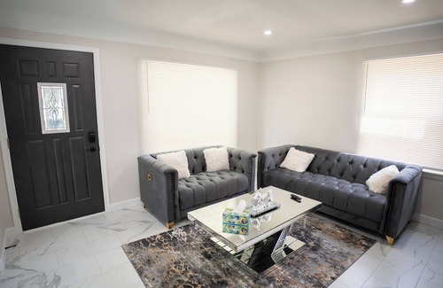 Birmingham House | Family-Friendly Luxury House Near City Center – Birmingham