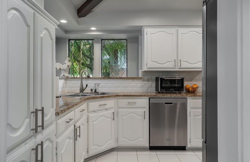 Northeast Carrollton House | Family Friendly Luxury Home with Pool