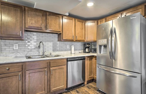 Port Elizabeth Cottage | Family-friendly Millville Home < 8 Mi to Town