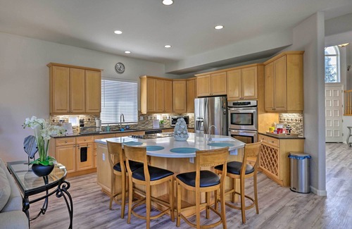 Modesto House | Family-Friendly Modesto Home w/Grill & Yard