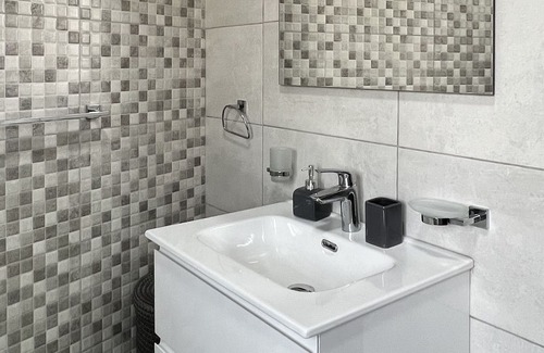 Zurrieq Apartment | Family-friendly