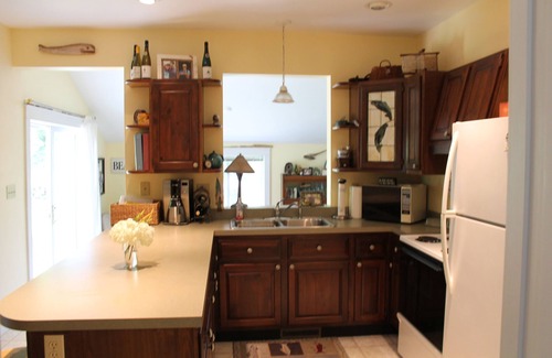 Onekama Cottage | Family-Friendly Onekama Village Cottage