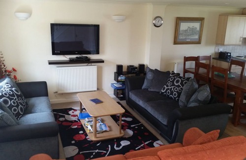 Saint Columb Major House | Family friendly property FANTASTIC ACCOMMODATION WITH FREE FACILITIES And WiFi