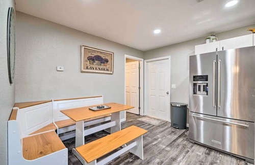 Summerfield House | Family-Friendly Retreat Near Golf & Lake Weir