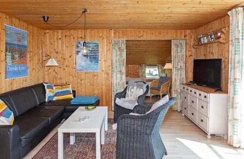 Lild Strand House | Family-friendly Retreat near Beach - By Traum Ferienwohnungen