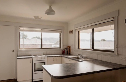 Orford House | Family-friendly shack near East Shelly Beach