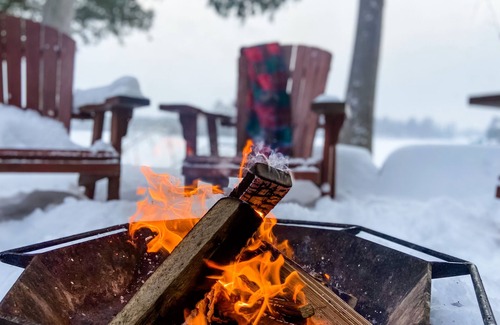 Douro-Dummer Cottage | Family Friendly Stoney Lake Cottage