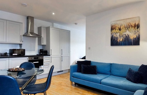 Maidstone Apartment | Family-Friendly Suite | Near Maidstone High Street