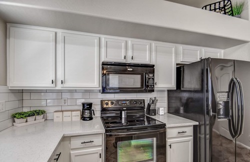 Laredo Ranch House | Family Friendly fun!