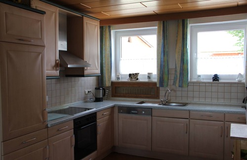 Wunsiedel Apartment | Family-friendly vacation home (120sqm) with terrace, sunbathing lawn and wonderful views