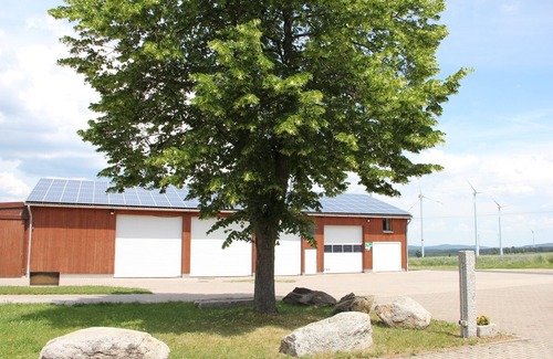 Wunsiedel Apartment | Family-friendly vacation home (120sqm) with terrace, sunbathing lawn and wonderful views
