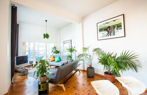 Friedrichshain-Kreuzberg Apartment | Family-friendly Waterfront Loft, 3 Bedrooms, 130 m2