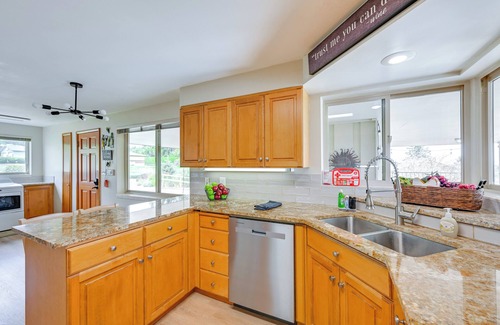 Yakima House | Family-Friendly Yakima Escape w/Yard & Pool!