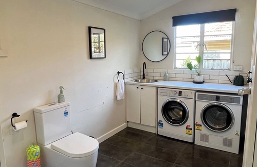 Yarraville House | Family friendly Yarraville