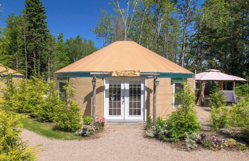 West Tremont House | Family-Friendly Yurts with Onsite Games, Hiking & Wellness Amenities