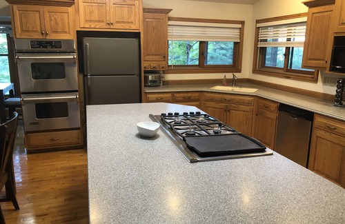 Standish House | Family Fun! 5BR Home. Casino, Golf, Tubing, Pond!