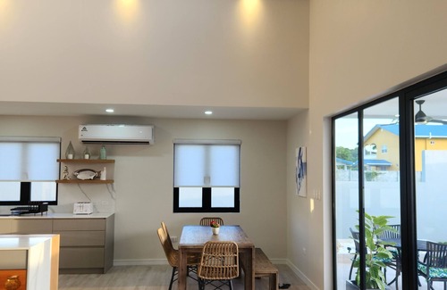 Bon Accord Village Villa | Family fun entertainment villa comfy and relaxing minutes from popular beaches