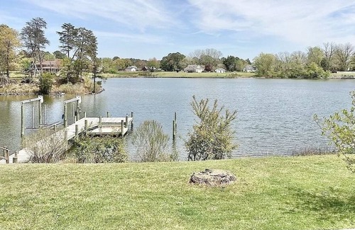 Deltaville House | Family fun on Jackson's Creek
