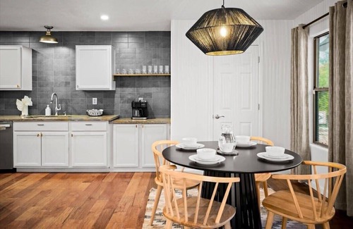 Oro Valley House | Family FUN | Pool | Fire Pit | PuttPutt