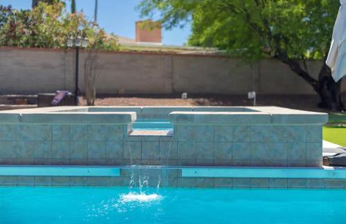 Tucson House | Family Fun Vacation, Heated Pool, Gameroom, Sauna