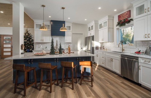 Fleetwood House | Family Getaway, 4BD/3B, Sleeps 10, Near historic towns & Blue Ridge Mountains