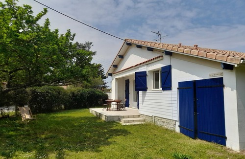 Vieux-Boucau-les-Bains House | Family home, beach, lake and town center within 450m walking distance