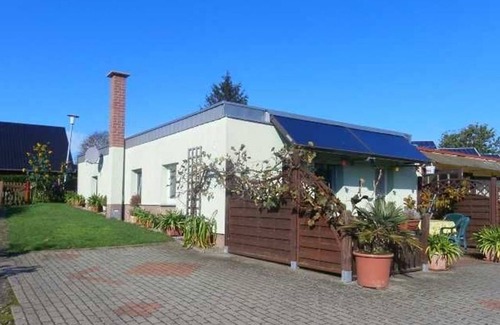 Gorschendorf Apartment | Family holiday home near Lake Kummerower - Holiday home (Völker, Iris)