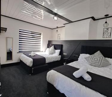 Bispham House | Family Holiday with Hot tub , Family groups only