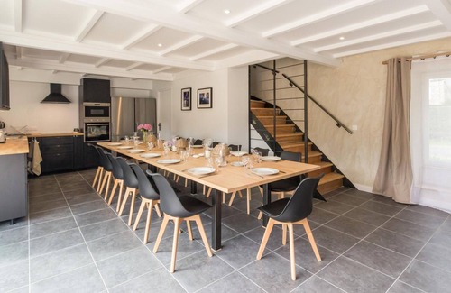 Bricqueville-sur-Mer Cottage | Family home with heated pool, sauna, and Wi-Fi near the sea
