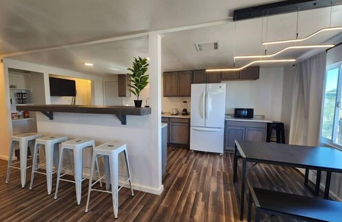 Meadview House | Family Home Grand Canyon Desert
