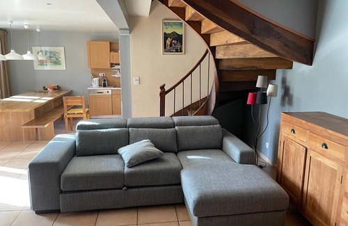 Vic-sur-Cere House | Family home in Auvergne, nature and comfort, pets welcome, 20 min Lioran