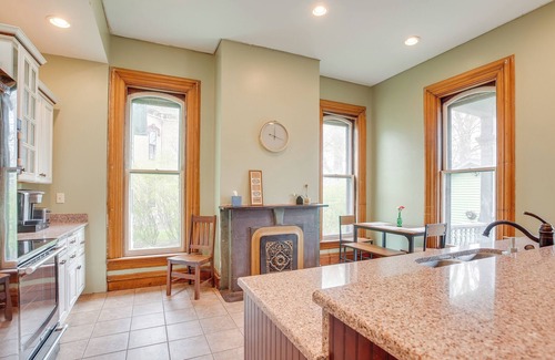 Franklin House | Family Home Near Franklin Historic District