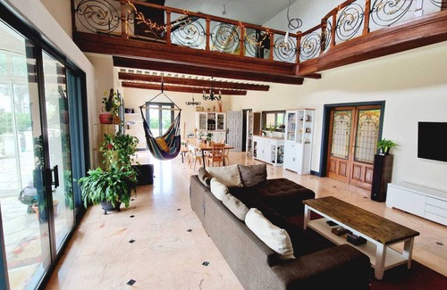 Launaguet House | Family home near Toulouse