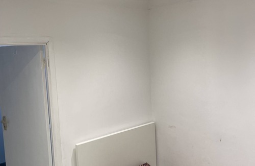 Slough House | Family home single room